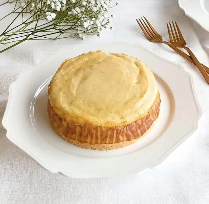 WAGOMEのグルテンフリー ヴィーガン チーズケーキ 4号