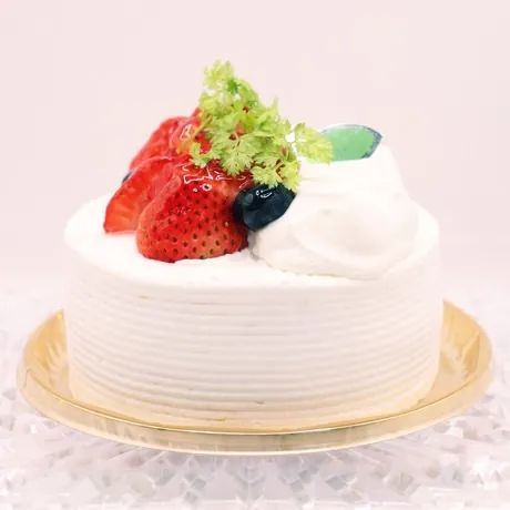 シェ・タニのホールケーキ「生クリーム（いちご）」