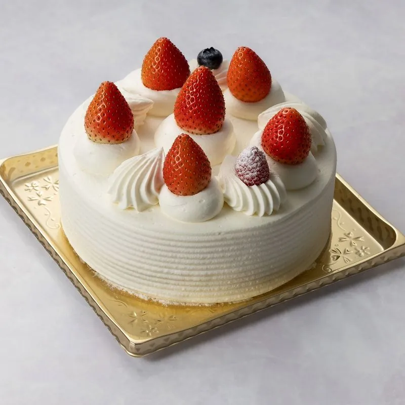 マロニエのデコレーションケーキ「苺畑」